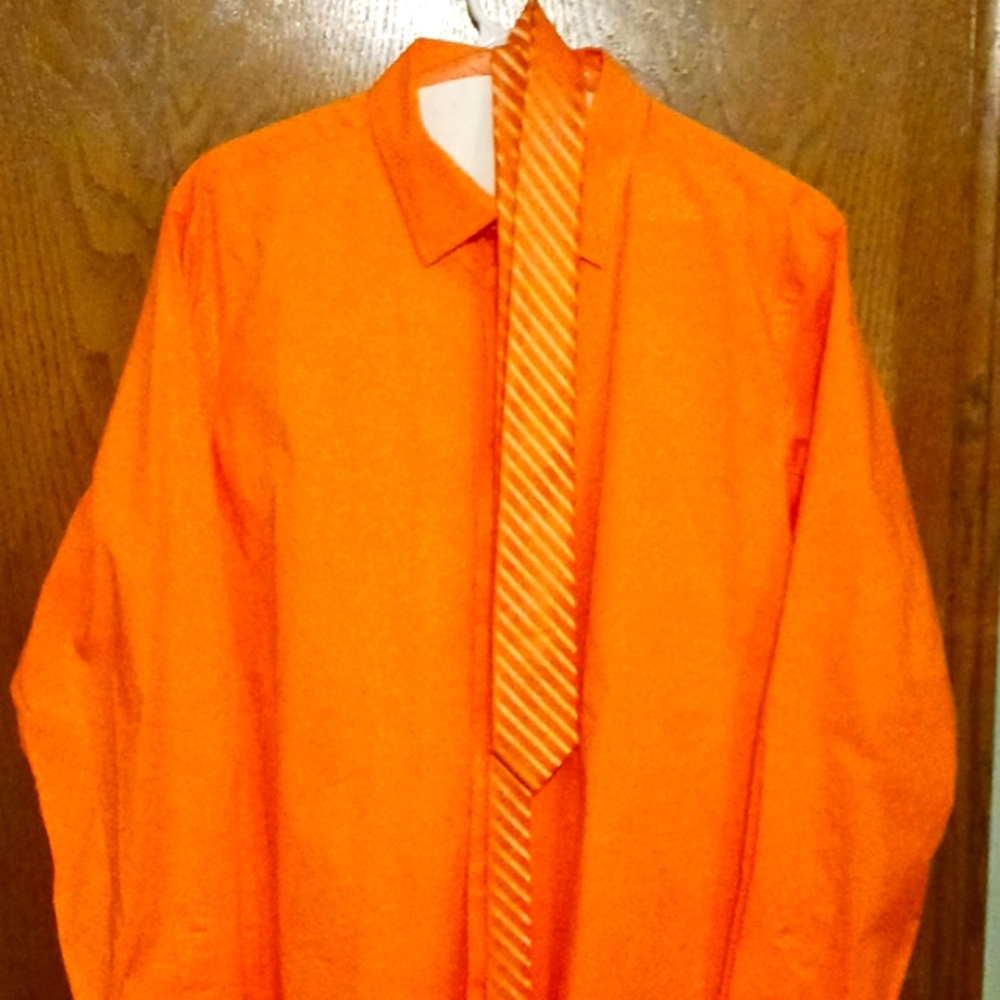 Men's dress shirt and tie